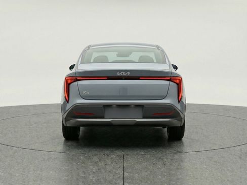 Used 2025 Kia K4 LXS image 7