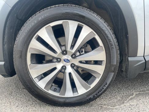 Used 2021 Subaru Ascent Limited w/ Technology Package AWD/4WD image 10