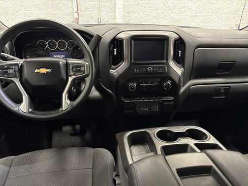Used 2021 Chevrolet Silverado 1500 Custom w/ Safety Confidence Package AWD/4WD image 13