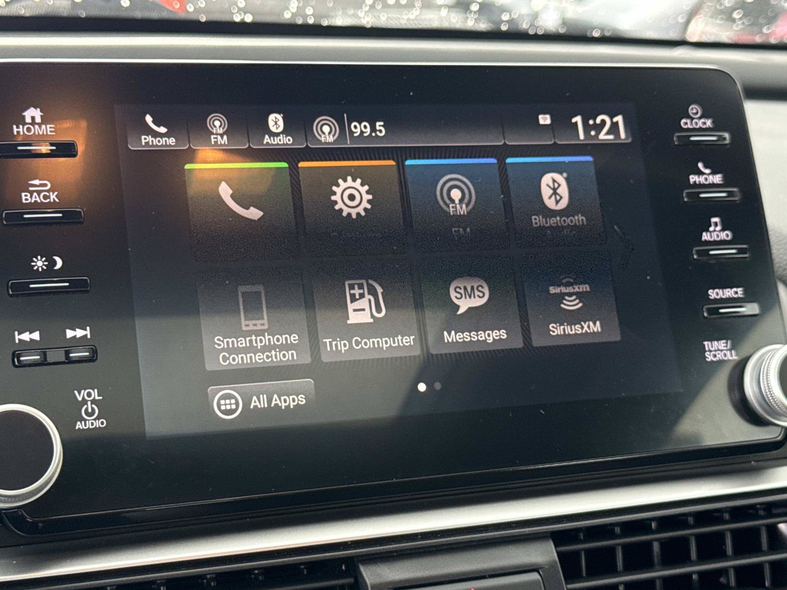 Certified 2018 Honda Accord EX image 4