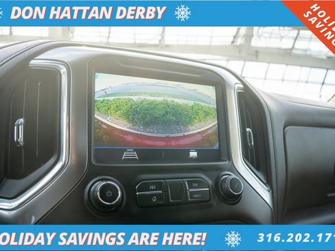 Used 2021 Chevrolet Silverado 1500 LT Trail Boss w/ Bed Protection Package image 8