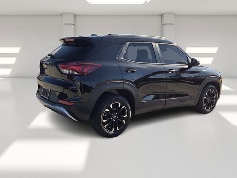 Used 2022 Chevrolet TrailBlazer LT FWD image 5
