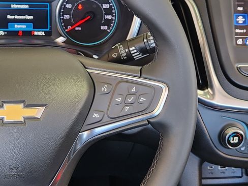 Certified 2023 Chevrolet Equinox LT image 30