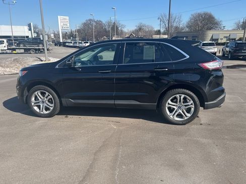 Used 2018 Ford Edge Titanium w/ Equipment Group 301A image 8