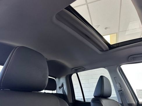 Used 2023 Honda Ridgeline RTL-E image 18