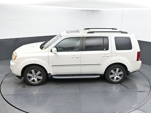 Used 2013 Honda Pilot Touring image 17