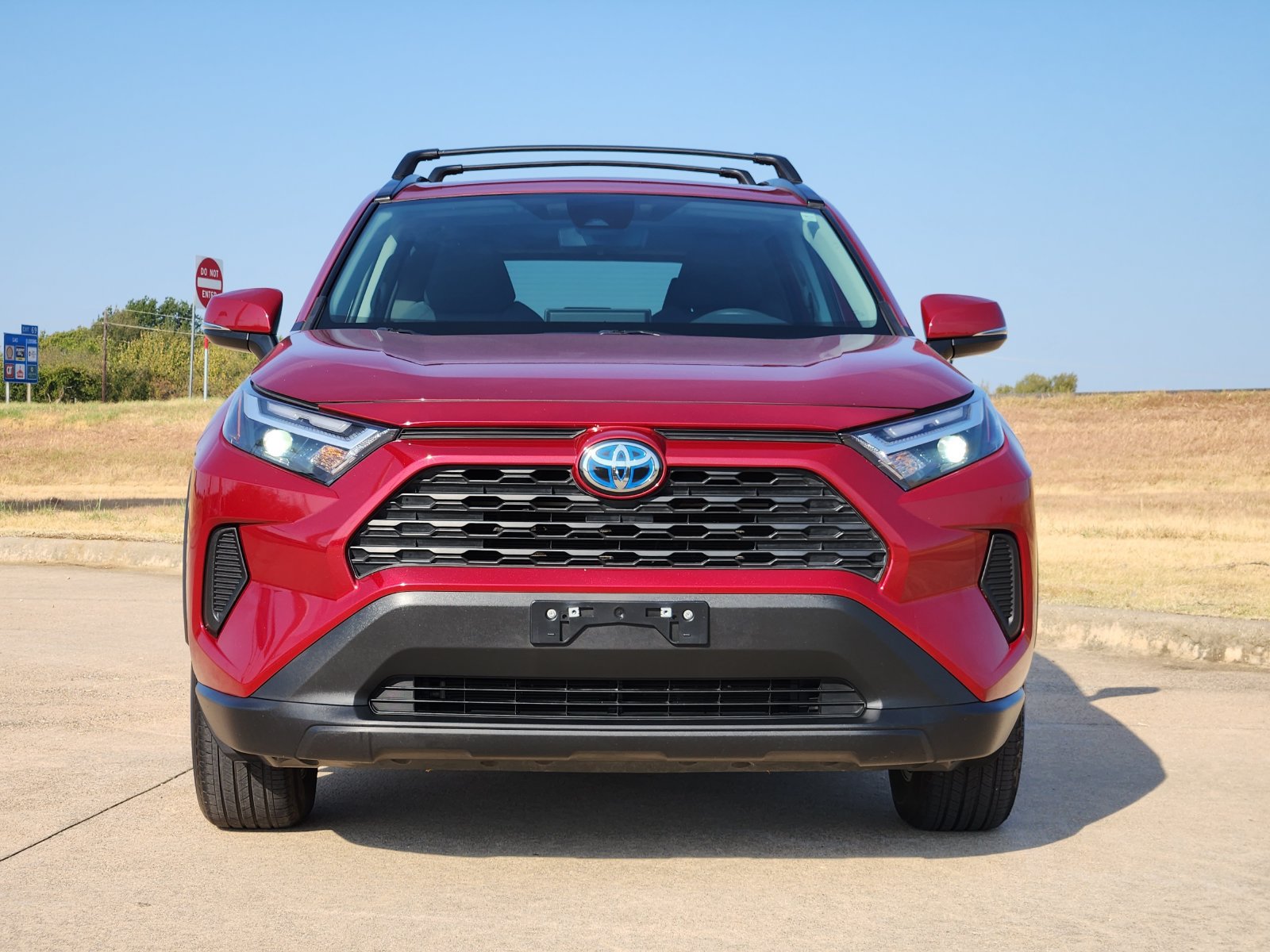 Used 2024 Toyota RAV4 XLE w/ Convenience Package AWD/4WD image 6