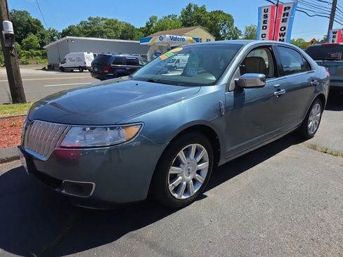 Used 2012 Lincoln MKZ FWD image 3