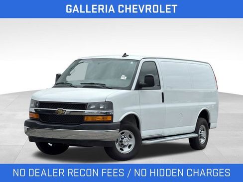 Used 2024 Chevrolet Express 2500 w/ Driver Convenience Package RWD image 1