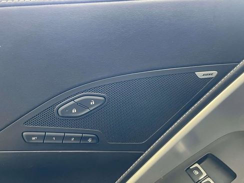 Used 2015 Chevrolet Corvette Z06 w/ 3LZ Preferred Equipment Group image 13