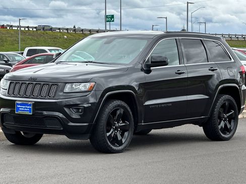 Used 2014 Jeep Grand Cherokee Altitude image 7