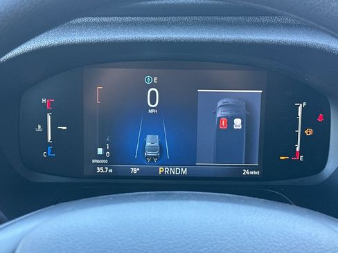 New 2026 Ford Transit 250 148 Medium Roof w/ Load Area Protection Package image 23