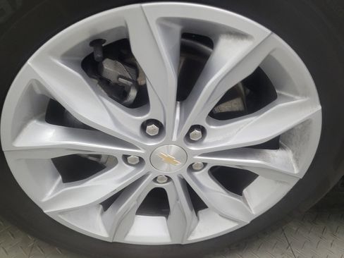 Used 2025 Chevrolet Malibu LT FWD image 31