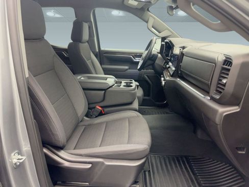 Used 2025 GMC Sierra 1500 Elevation image 29