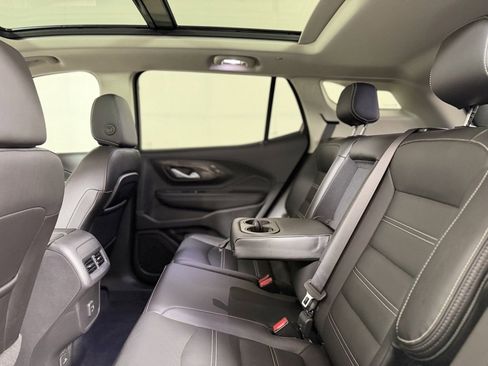 Used 2022 GMC Terrain Denali image 24