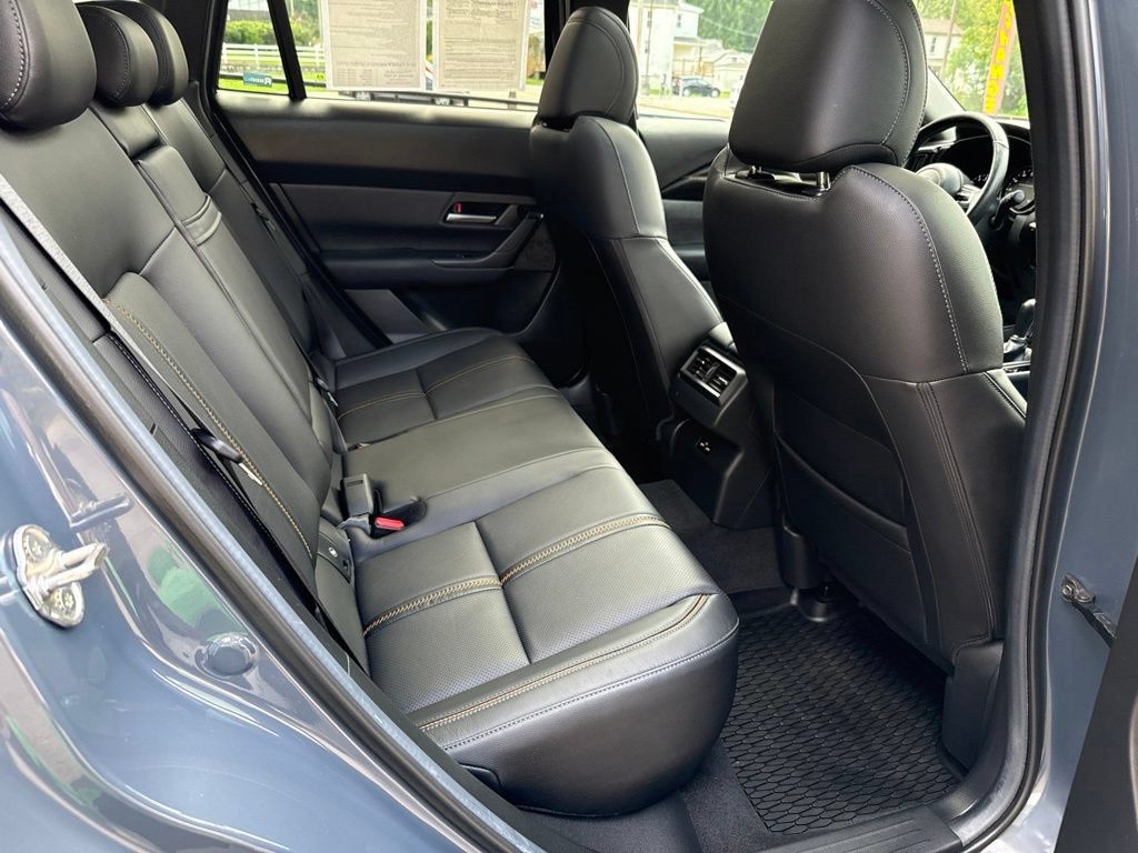Used 2024 MAZDA CX-50 AWD 2.5 Turbo w/ Cargo Package image 30