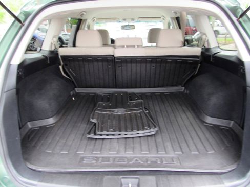 Used 2013 Subaru Outback 2.5i Premium w/ Popular Pkg 1B AWD/4WD image 14