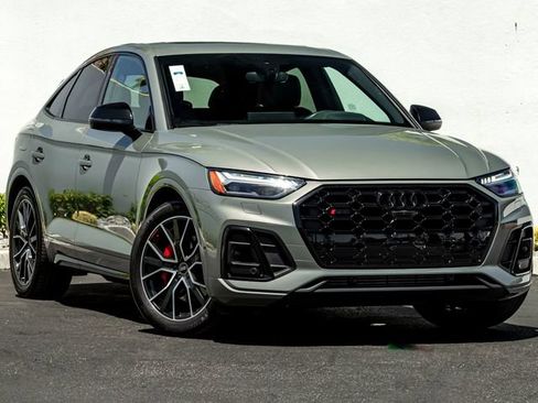 Used 2023 Audi SQ5 Prestige w/ Prestige Package AWD/4WD image 4