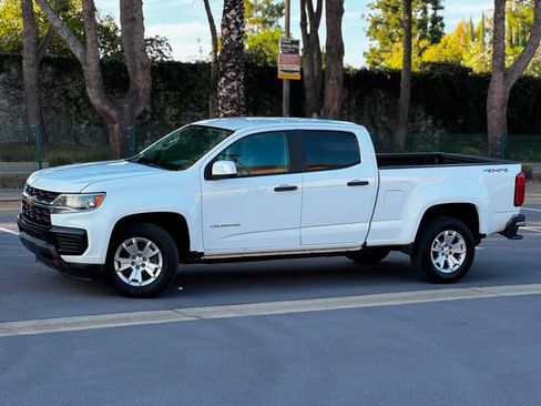 Used 2021 Chevrolet Colorado W/T AWD/4WD image 19