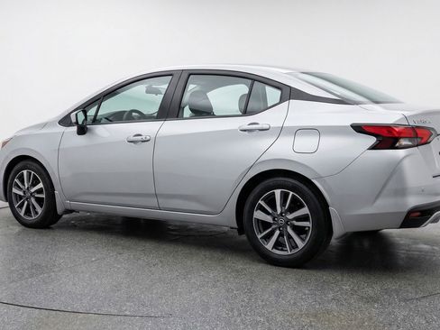 Used 2025 Nissan Versa SV FWD image 6
