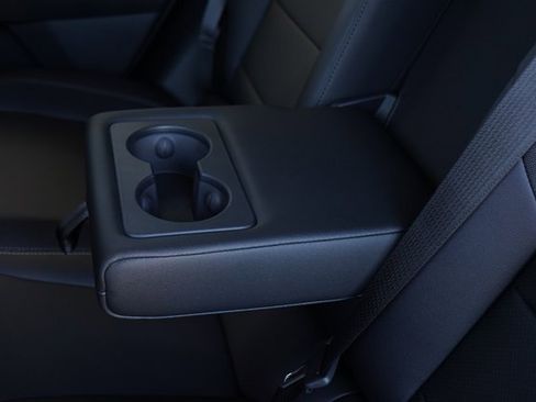 New 2026 Chevrolet Equinox EV LT image 24