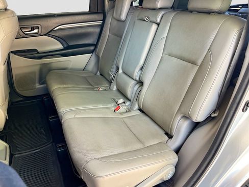 Used 2018 Toyota Highlander Limited Platinum w/ Protection Package #3 AWD/4WD image 25
