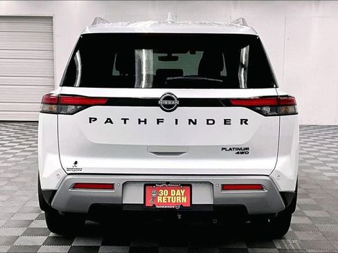 New 2025 Nissan Pathfinder Platinum w/ Lighting Package (N93) image 5