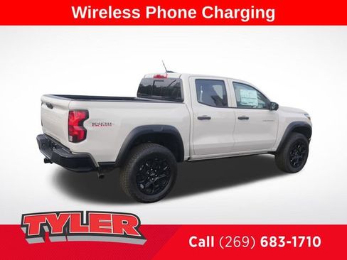 New 2026 Chevrolet Colorado Trail Boss AWD/4WD image 8