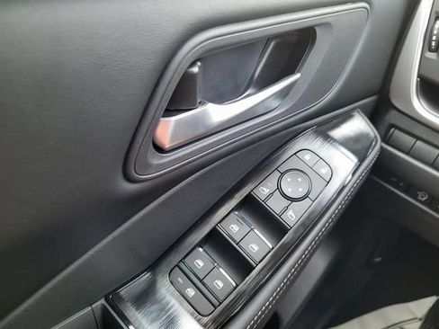 Used 2026 Nissan Rogue SV FWD image 25