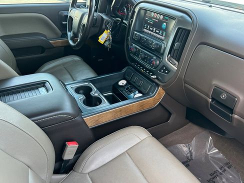 Used 2019 Chevrolet Silverado 3500 LTZ w/ Duramax Plus Package image 12