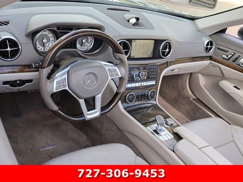 Used 2014 Mercedes-Benz SL 550 image 17