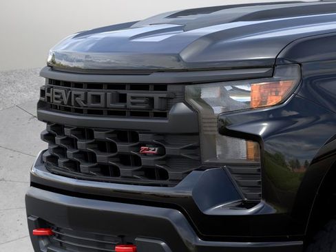 New 2026 Chevrolet Silverado 1500 Custom Trail Boss w/ LPO, Dark Essentials Package image 13
