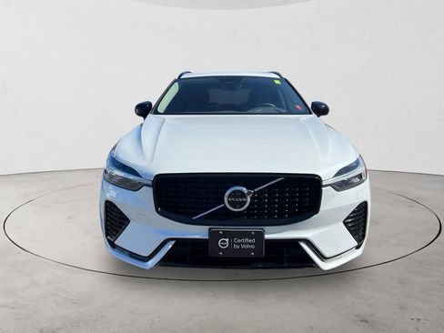 Certified 2025 Volvo XC60 B5 Plus AWD/4WD image 8