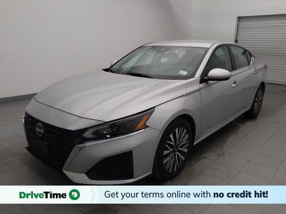 Used 2023 Nissan Altima 2.5 SV