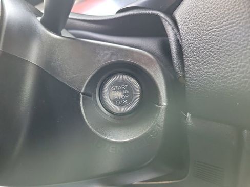 Used 2023 Jeep Renegade Latitude image 25