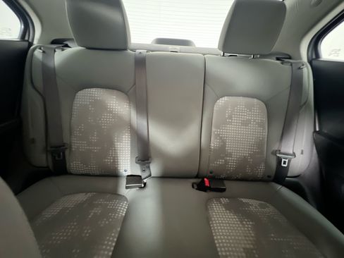 Used 2017 Chevrolet Sonic LS FWD image 31