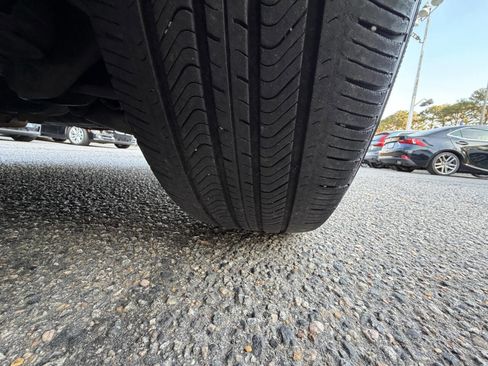 Used 2011 Honda Odyssey EX-L image 18