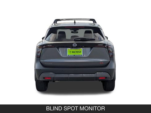 New 2026 Nissan Kicks SR image 9