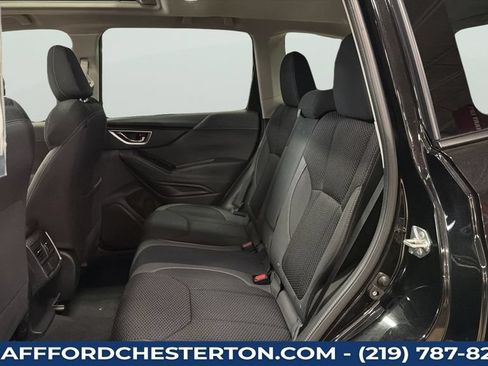 Used 2023 Subaru Forester Premium AWD/4WD image 25