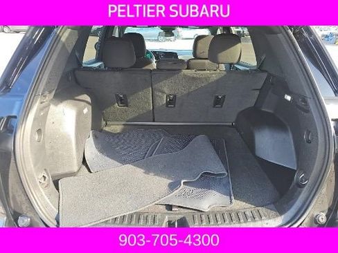 Used 2025 Chevrolet Equinox LT FWD image 17