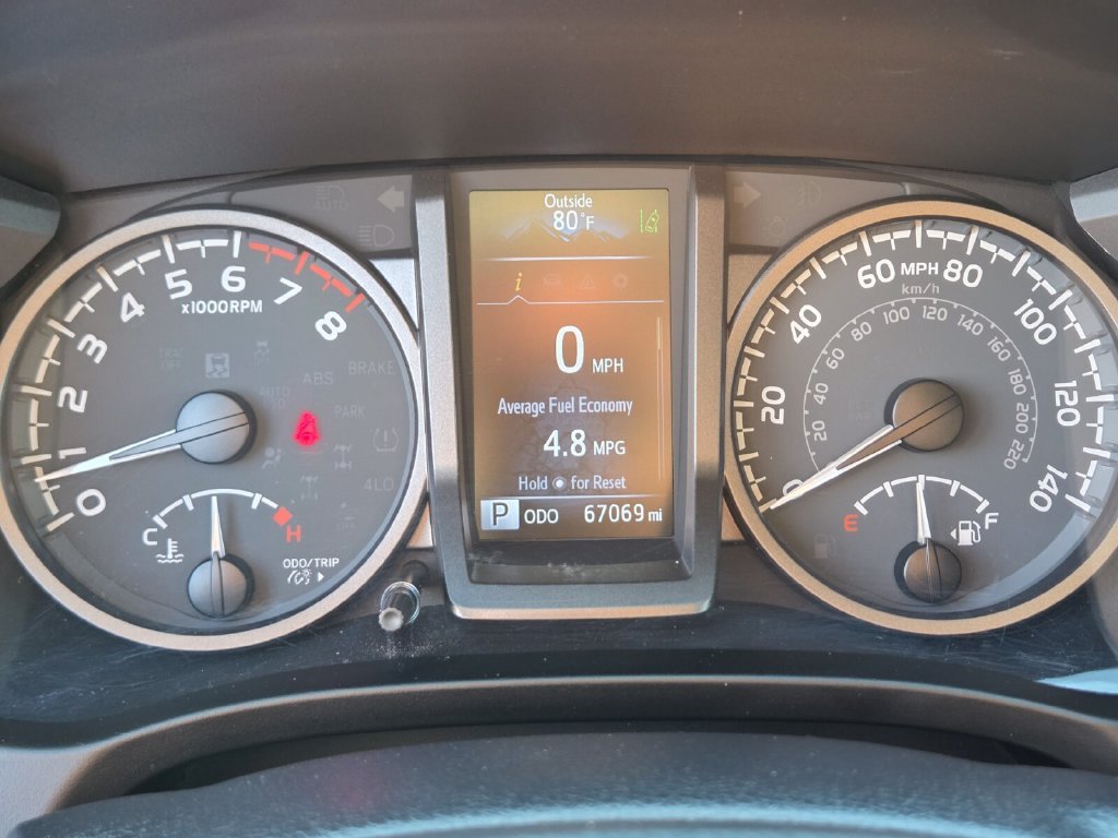 Used 2020 Toyota Tacoma TRD Off-Road AWD/4WD image 26