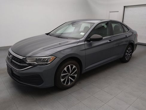 Used 2024 Volkswagen Jetta S image 2