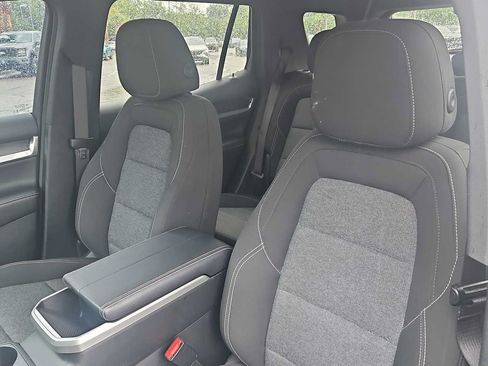 Used 2025 GMC Terrain Elevation AWD/4WD image 13
