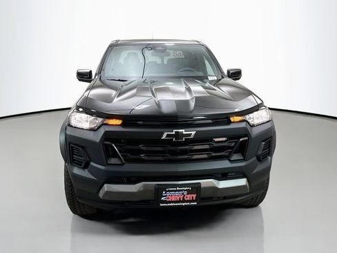 New 2026 Chevrolet Colorado Trail Boss AWD/4WD image 2
