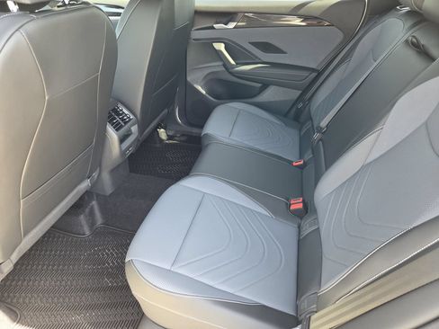 New 2026 Volkswagen Tiguan SE R-Line FWD image 22