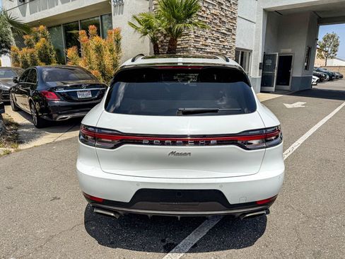 Used 2020 Porsche Macan AWD/4WD image 11