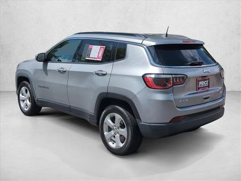 Used 2018 Jeep Compass Latitude w/ Popular Equipment Group AWD/4WD image 8