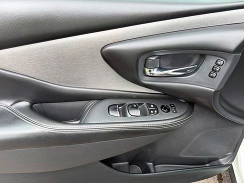Used 2021 Nissan Murano SL AWD/4WD image 11