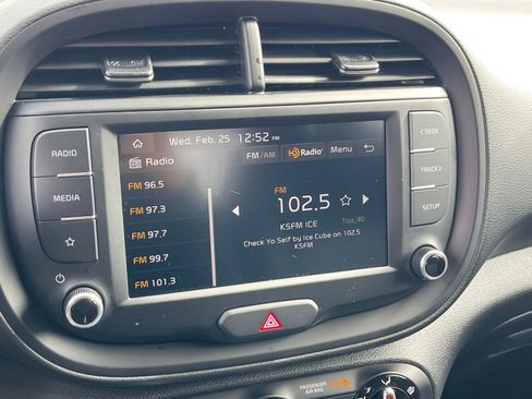 Used 2025 Kia Soul LX w/ LX Technology Package image 20