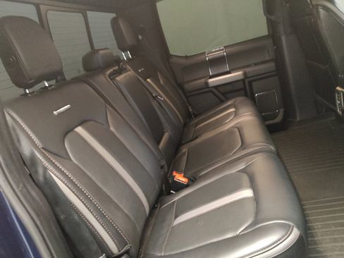 Used 2019 Ford F150 Platinum w/ Equipment Group 701A Luxury AWD/4WD image 19